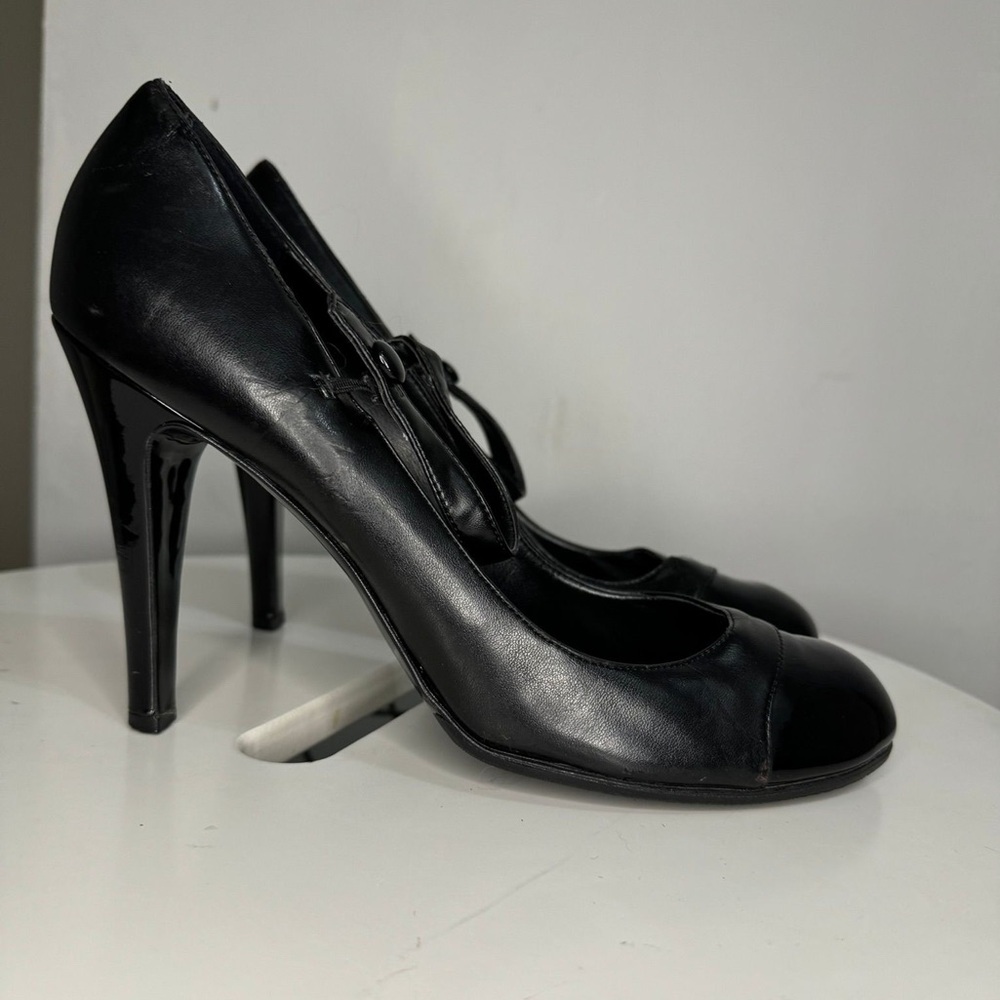 Stella McCartney Black Mary Jane Heels – Patent & Matte Leather – Designer Chic - Picture 4 of 4